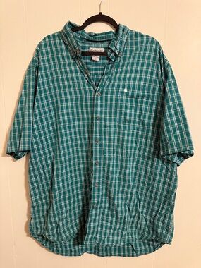 Carhartt Men's Green Plaid Short-Sleeve Button-Down Shirt